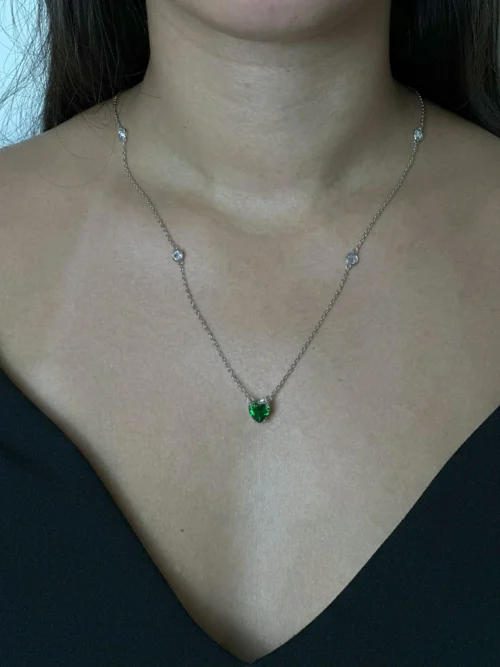 COLAR PEDRAS DUPLAS VERDES