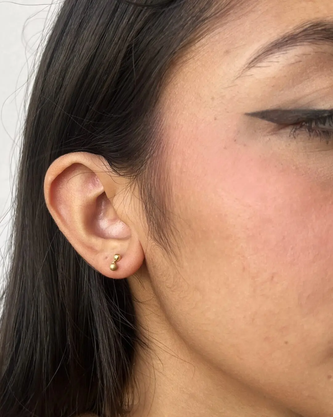 BRINCO MINI BOLAS DUPLAS 3MM - Imagem 2